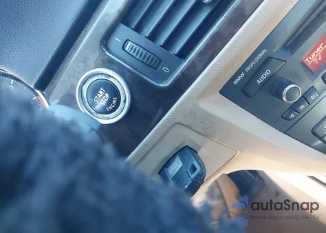 2009 BMW 328I z USA, uszkodzony, nr VIN WBAPH77539NM29292